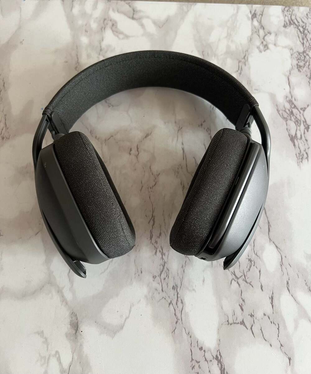 Logitech Zone Vibe 100 Wireless Bluetooth Over-Ear Headset
